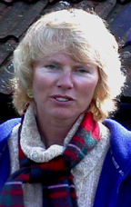 elizport.jpg (44450 bytes)